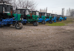 Tashkent region: pre-season preparation of agricultural machinery is underway